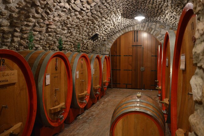 Pagus Wine Tours® - A taste of Amarone - Half day wine tour - Walking and Sightseeing in the Hamlets Streets