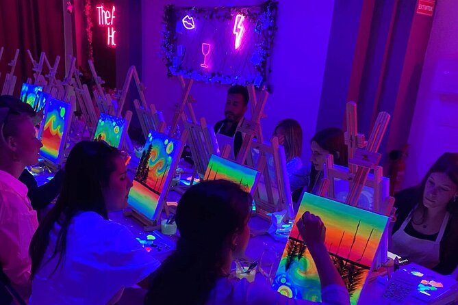 Paint a neon fluorescent picture while drinking unlimited wine - Vibrant Neon Painting and Unlimited Wine in Valencia