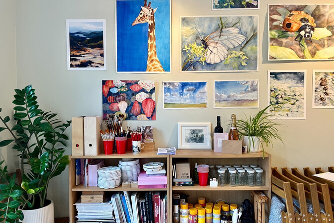 Paint Norwegian landscape with watercolor in Bergen - The Guide: Joanna’s Teaching Style and Background