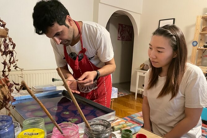 Paint on Water - Authentic Turkish Art Experience at Local Home - Personal Attention and Expert Guidance