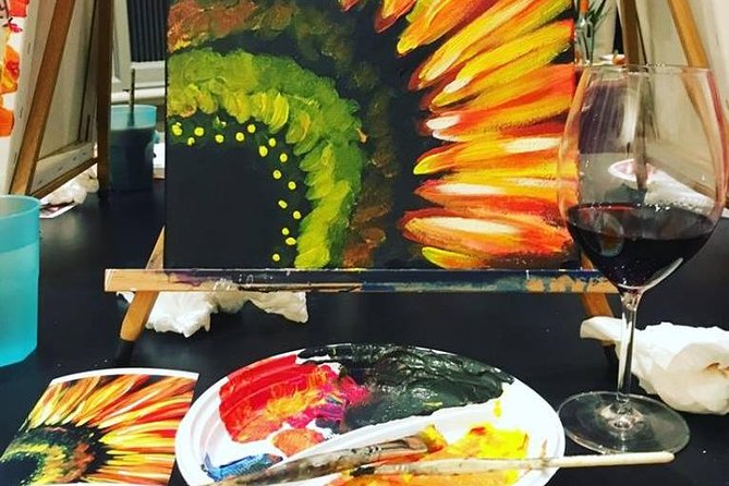 Paint & Sip in a 17th-Century Palazzo with Wine & Pizza - Authentic Italian Pizza and Casual Dining Experience