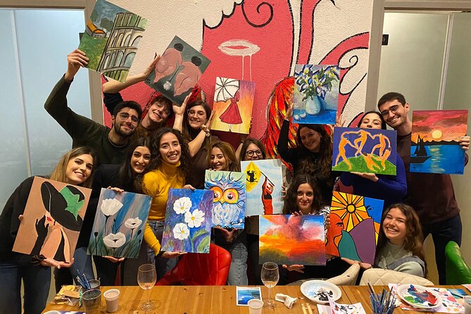 Paint & Wine Experience in Piazza Navona - Wine Tasting and Food Options: Sipping, Snacking, and Pizza