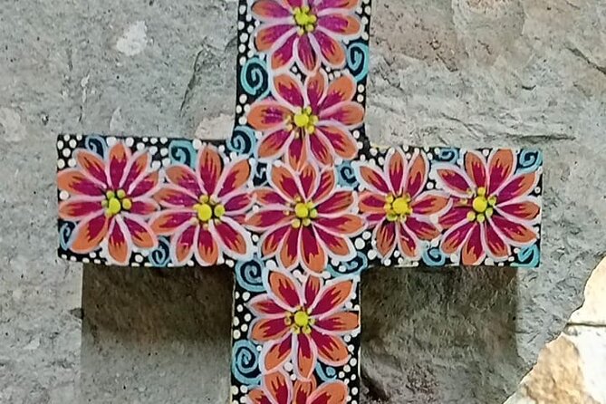 Paint Your Alebrije with Mixed Tribes 15 Minutes from City - The Artistic Process and Quality of Materials