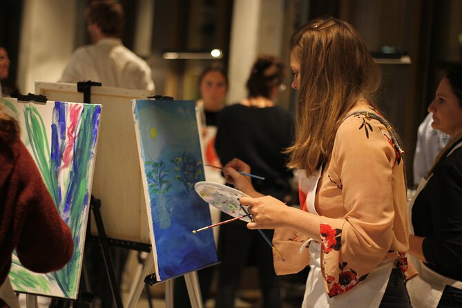 Painting uncorked art and enjoying wine in Frankfurt am Main - The Experiences Strengths and Limitations