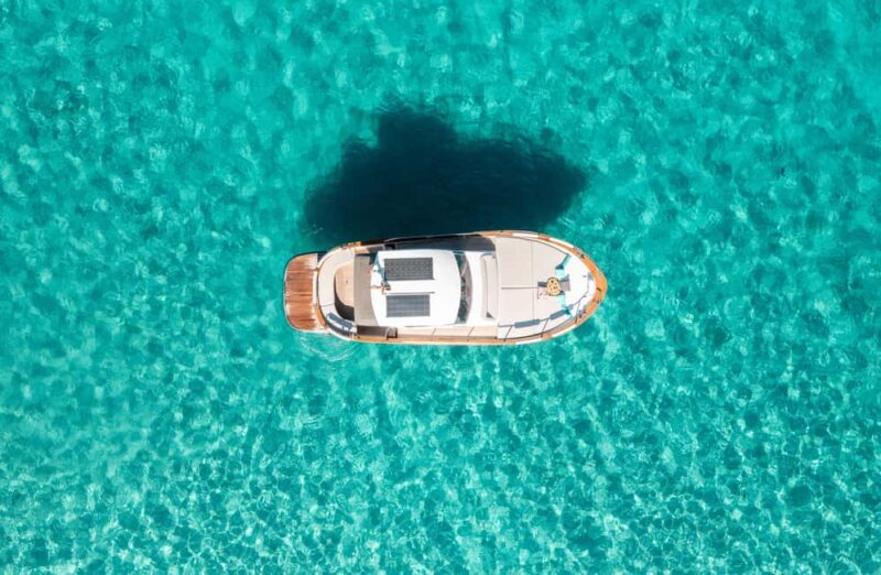 Palau: Hybrid Eco Boat Tour in Costa Smeralda with Aperitif - Discover the Charm of Sardinia’s Costa Smeralda on a Hybrid Eco Boat Tour