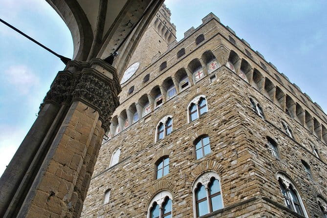 Palazzo Vecchio guided experience with entrance ticket - Starting Point: The Meeting at Yves Kleint Lucio Fontana