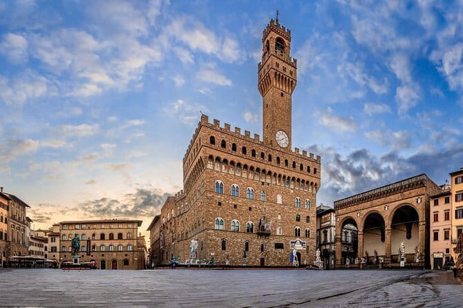 Palazzo Vecchio, Palazzo Pitti and Boboli gardens private tour - The Guide Experience and Personal Touch