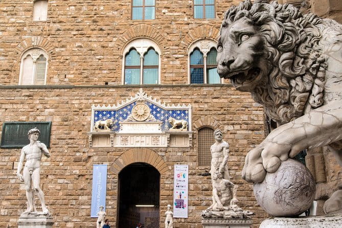 Palazzo Vecchio - Private Tour - Exploring the Palazzo’s Notable Rooms and Frescoes