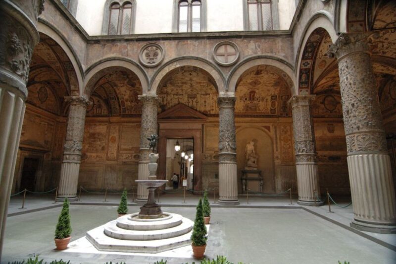 Palazzo Vecchio Small Group Tour - The Main Attraction: Vasari’s Salone dei 500