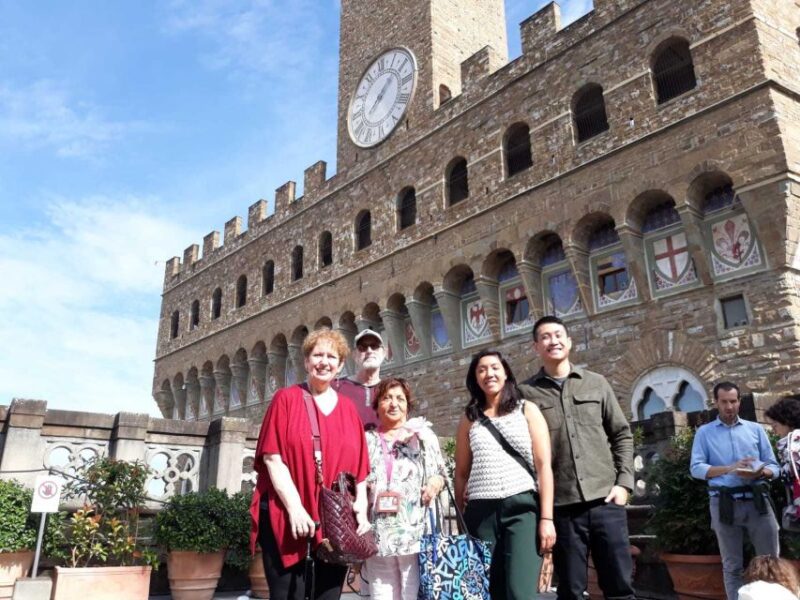Palazzo Vecchio Small Group Tour - Guides: Knowledgeable, Multilingual, and Engaging