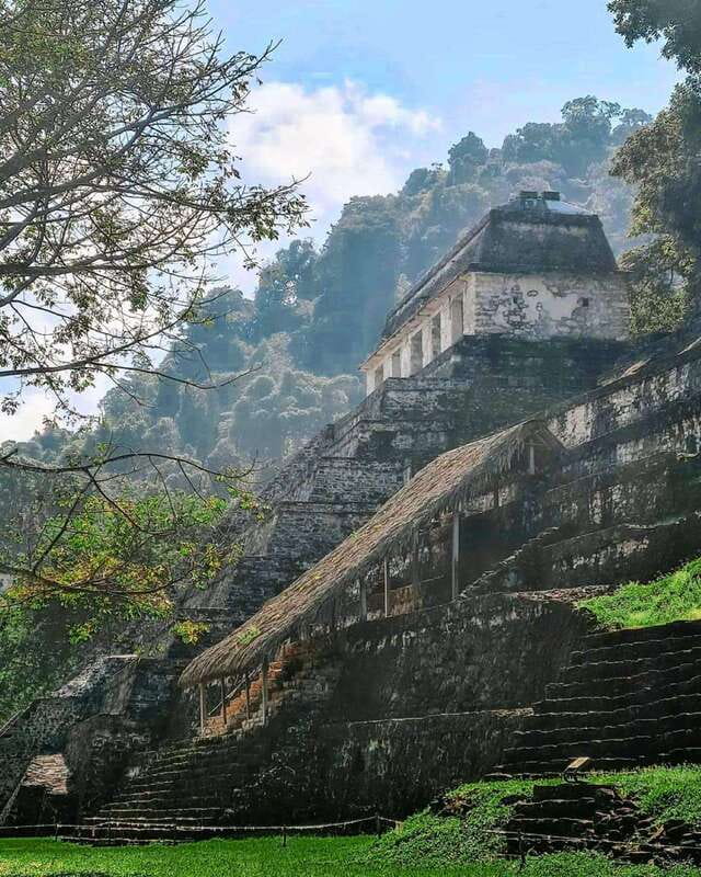 Palenque: Yaxchilán and Bonampak 2 Day Tour - Explore the Ancient Mayan Ruins of Yaxchilán and Bonampak for $185
