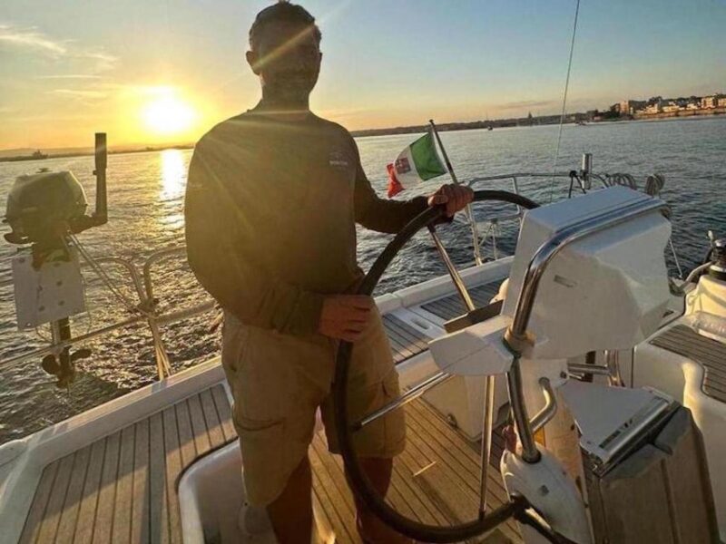 Palermo: boat tour with drinks and fresh fruit on board - Flexibility and Booking Options