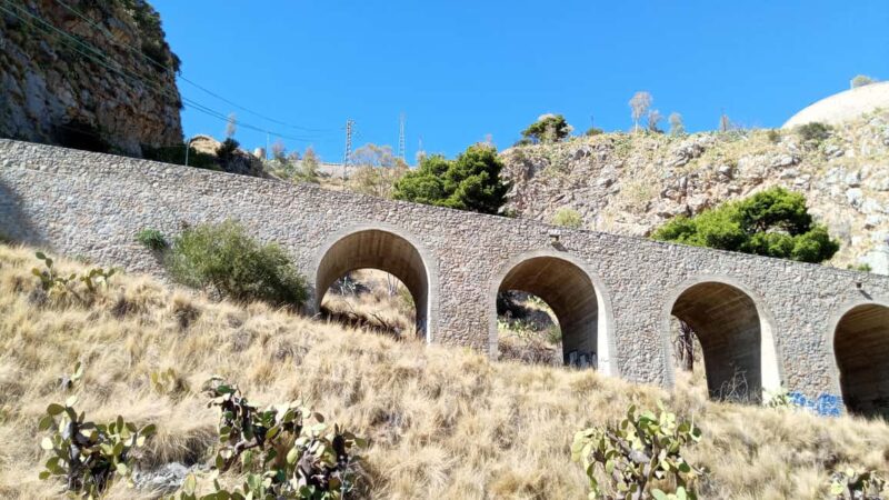 Palermo: Day trip to Monte Pellegrino - Scenic Plateau Walks and Mediterranean Flora