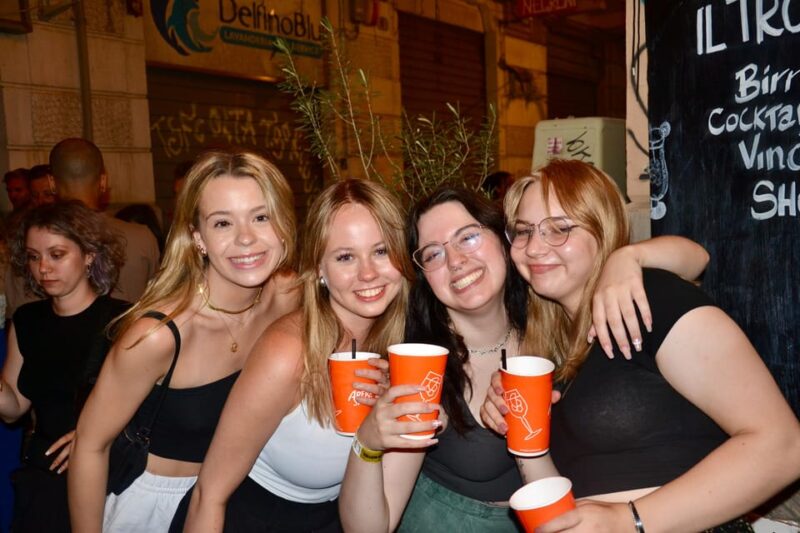 Palermo: Guided Bar Crawl with Shots and Discounts on Drinks - The Value of the Palermo Nightlife Tour