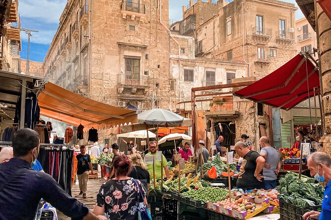Palermo Street Food Tour: A Culinary Journey - Vucciria Market: The Culinary Grand Finale