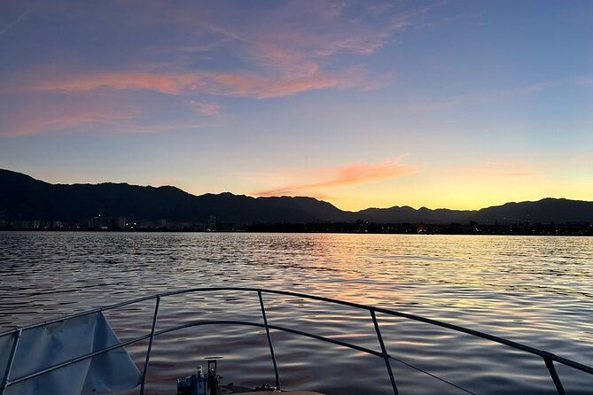 Palermo Sunrise Boat Tour with Palermo Experiences - Breakfast on Board: Sicilian Cannoli and Hot Drinks