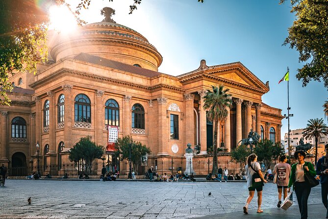 Palermo: Tour Historic Center, Catacombs & Monreale in CruiserCar - The Heart of Palermo: Quattro Canti and Piazza Pretoria