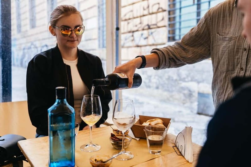 Palermo: Wine Tasting with Snacks at Bottega Monteleone - Food Pairings and Snacking Experience