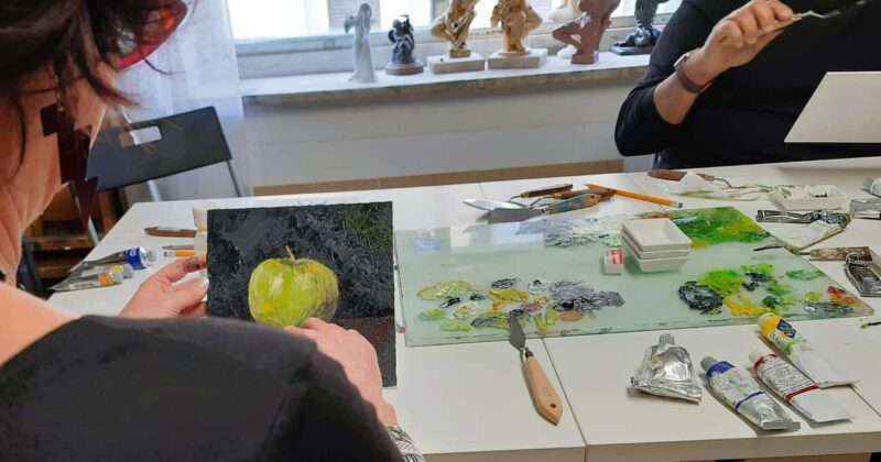 Palette Knife Painting Class Florence - The Instructor’s Teaching Style and Participant Feedback