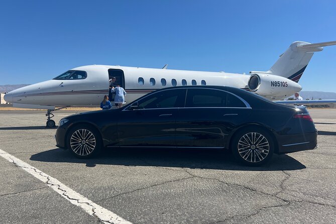 Palm Springs Premier Black Car and Airport Limousine Service - The Booking Experience and Customer Communication