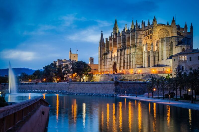 Palma: Culinary Tapas Tour of the Old Town - Visiting Es Baluard Fortress and Passeig del Born