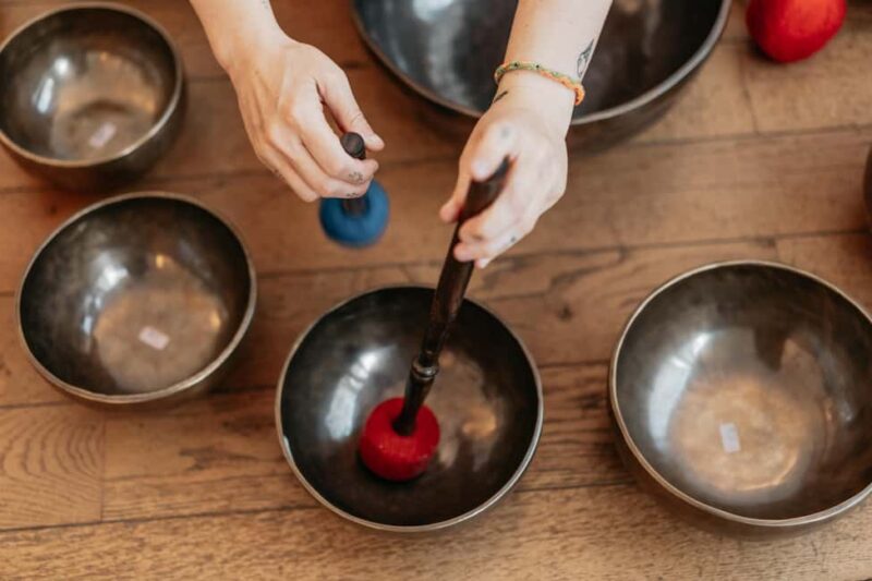 Palma de Mallorca: Candlelight Soundbath - Unlock Relaxation with a Candlelight Soundbath in Palma de Mallorca