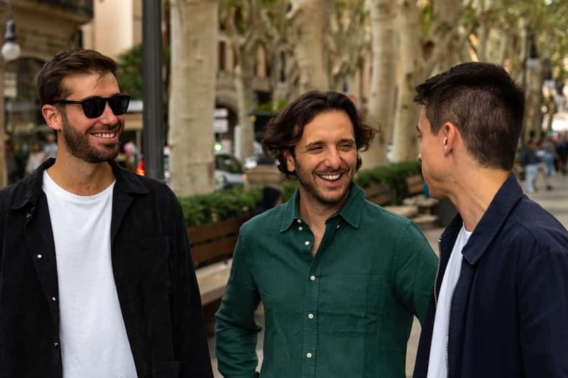 Palma de Mallorca: Gourmet Tapas and Wine Tour - Bodega Mayor: A Classic Wine Bar