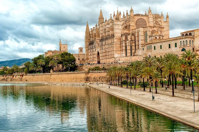 Palma de Mallorca Guided Tour with Hotel Pick up - Key Points