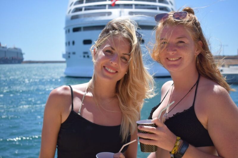 Palma de Mallorca: Palma Bay Boat Tour with Snorkeling - The Crew and Service Experience