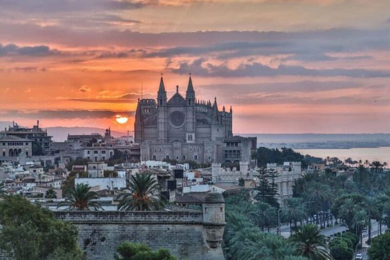 Palma de Mallorca : Private Bike Tour - Starting Point Near Palma Cathedral