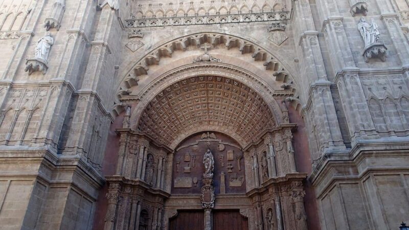 Palma de Mallorca Private Guided Walking Tour - Visiting Palma’s Medieval Church of Santa Eulalia