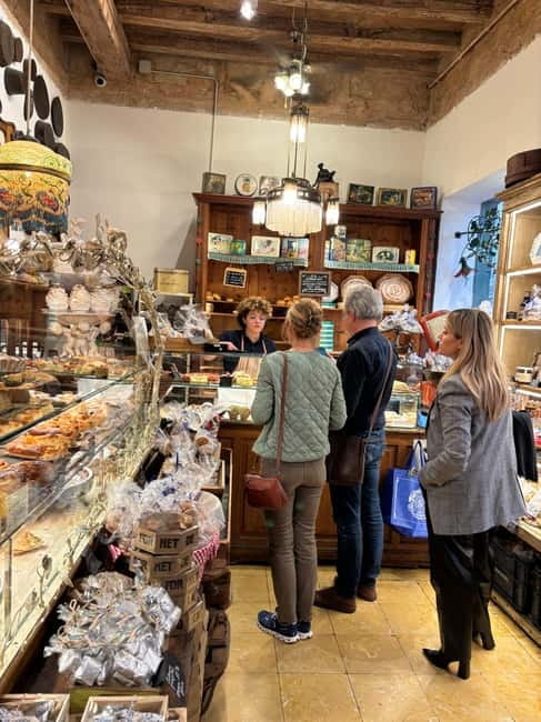 Palma de Mallorca: Private Guided Walking Tour with Tapas - The Experience Provider and Booking Flexibility