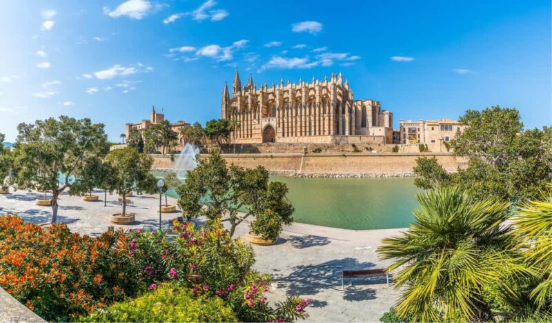 Palma de Mallorca: Small-Group Walking Tour - Explore Palma de Mallorca in Just 2.5 Hours with a Local Guide