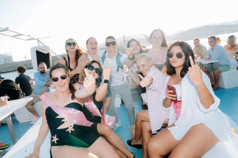 Palma de Mallorca: Sunset Boat Party with DJ and Animation - Breathtaking Sunset and City Views