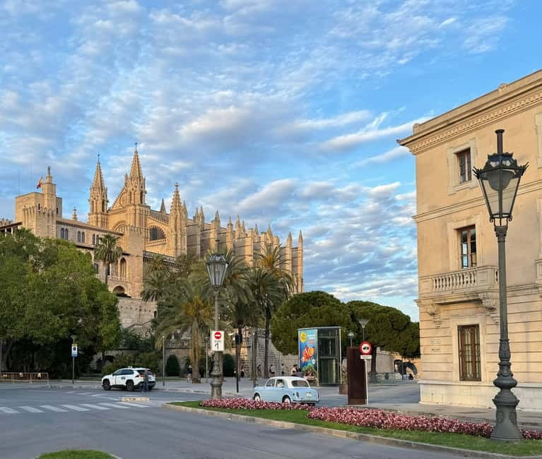 Palma in person and away from the crowds - Visiting the La Seu Cathedral and Bellver Castle