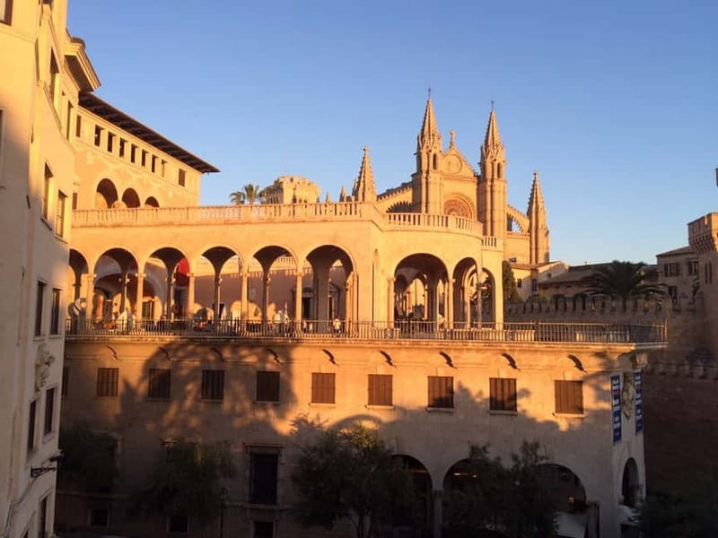 Palma Old Town Insider Tour with visit of the Cathedral - Discovering Palma’s Historic Foundations