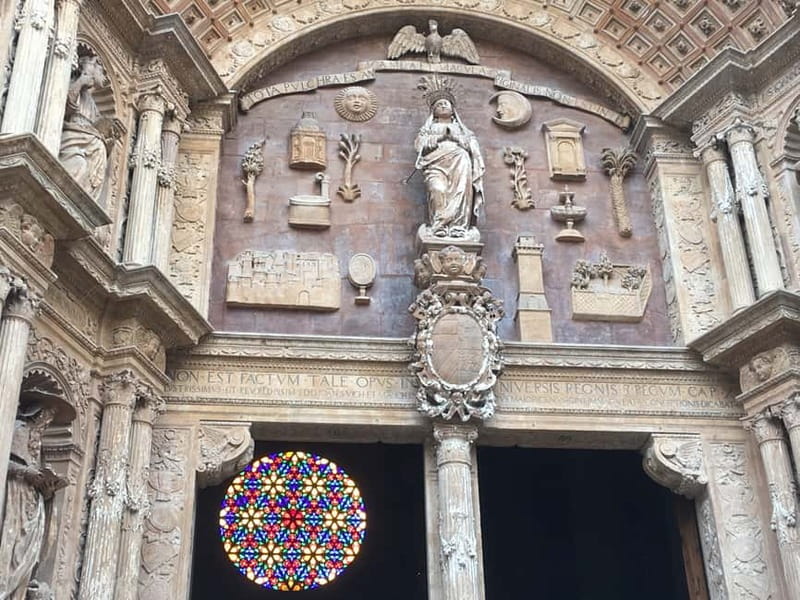 Palma Old Town Insider Tour with visit of the Cathedral - Logistics and Value