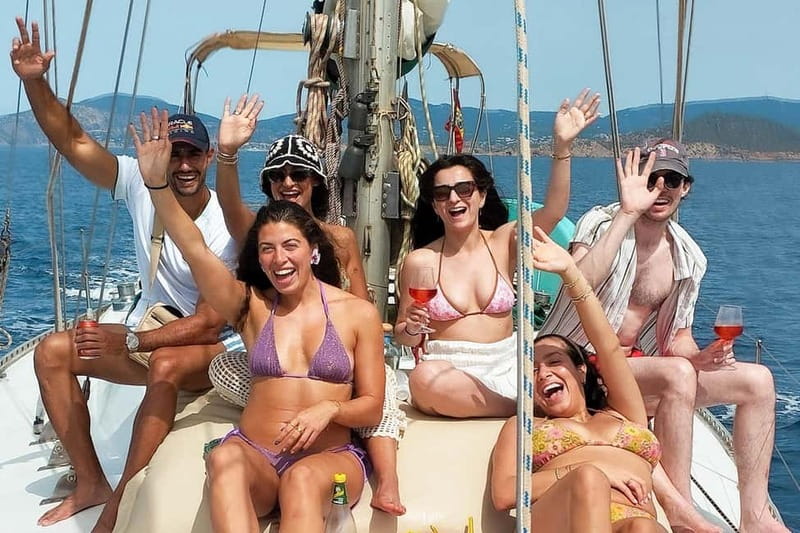 Palma: Private Half-Day Sailing Trip with Tapas & Drinks - Palma: Private Half-Day Sailing Trip with Tapas & Drinks