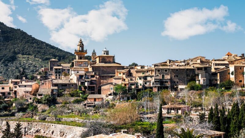 Palma: Tramuntana Full-Day Tour with Sóller Train and Lunch - Scenic Drive Along the Tramuntana Mountains