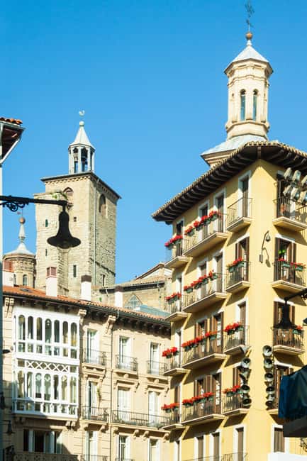 Pamplona: Private Guided Walking Tour - Discover Pamplonas Historic Heart with a Private Guide