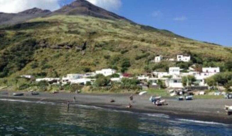 PANAREA STROMBOLI FROM LIPARI - Key Points