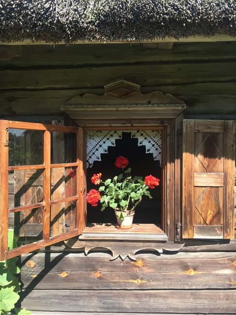 Paneriai Holocaust Site, Trakai Castle & Rumsiskes Day Tour - What Makes This Tour Stand Out