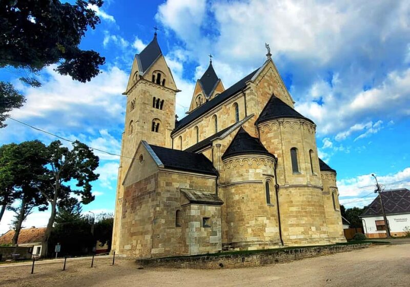 Pannonhalma Day Tour from Budapest with Gyr - Strolling Through Gyr’s Baroque Downtown