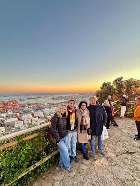 Panoramic Barcelona: Montjuïc, Cable Car, and Beach - Discovering Montjuïc’s Historical and Cultural Sites