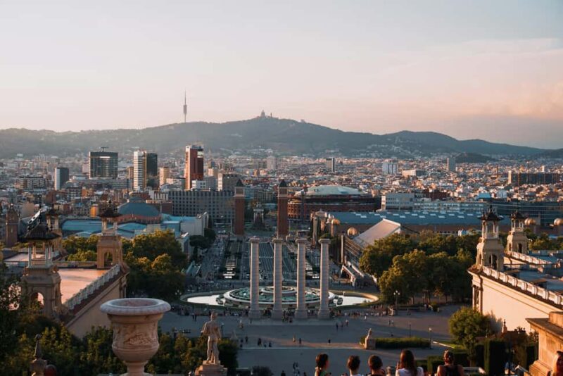 Panoramic Barcelona: Montjuïc, Cable Car, and Beach - Crossing Barcelona with the Cable Car: Soaring Over the City and Sea