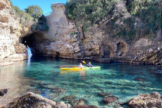 Panoramic Sorrento Kayaking Experience with Swimming & More - Timing, Group Size, and Pacing