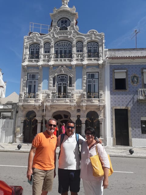 Panoramic Walk in Moliceiro 45 m + Walk in Aveiro 1 hour - Who Will Appreciate This Tour Most?