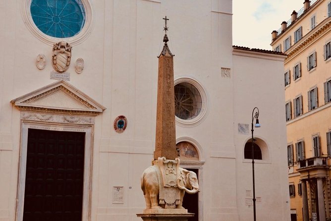 Pantheon Private Guided Tour - Rome's Iconic Ancient Temple - Exploring Piazza Della Rotonda: The Fountain and Obelisk