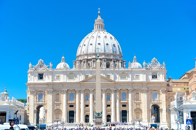 Papal Audience with Pope Leo XIV in Vatican City - Guided Support and Expert Commentary