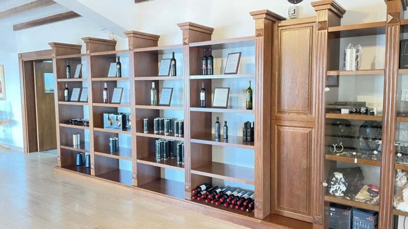 Paphos Hills Wine Tour: Tsangarides, Kolios & Vouni Panayia - Relaxing at Kannaviou Dam with Scenic Views